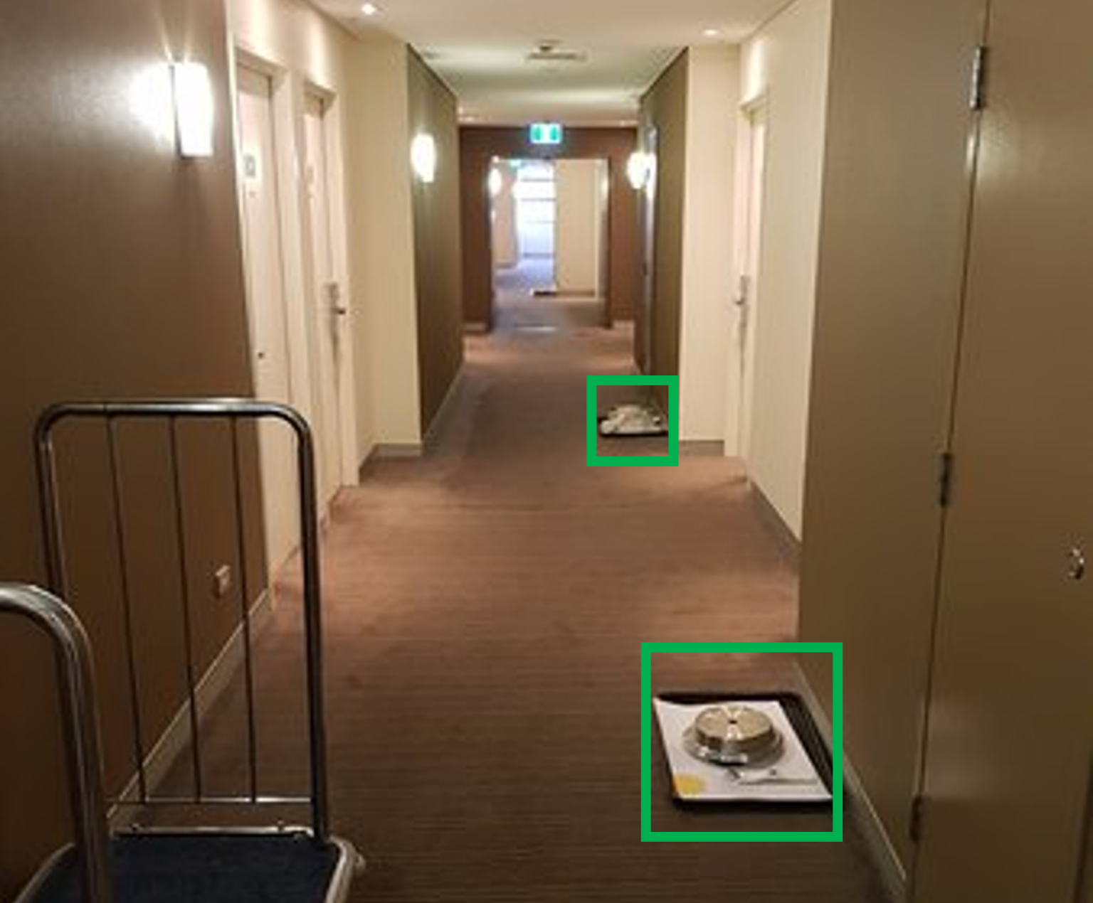 Detección de bandejas vacías con IA